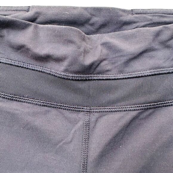 LULULEMON ATHLETICA Black High Rise Crop Leggings Lululemon Mesh Zipper Pockets - Picture 6 of 9
